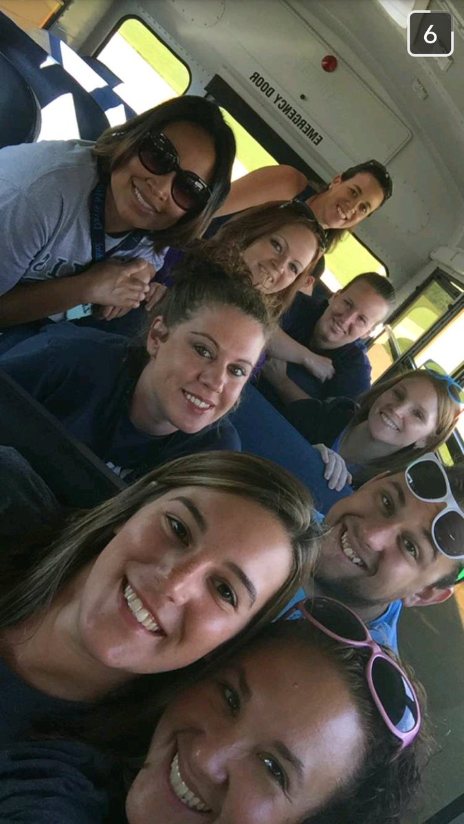 MalloyDavis's tweet photo. #DavisDayOut #TeamBuildingTrip @davismiddle #AdultFieldTrip #OneCommunityOneVisionExcellence https://t.co/DOpMeEZMIP