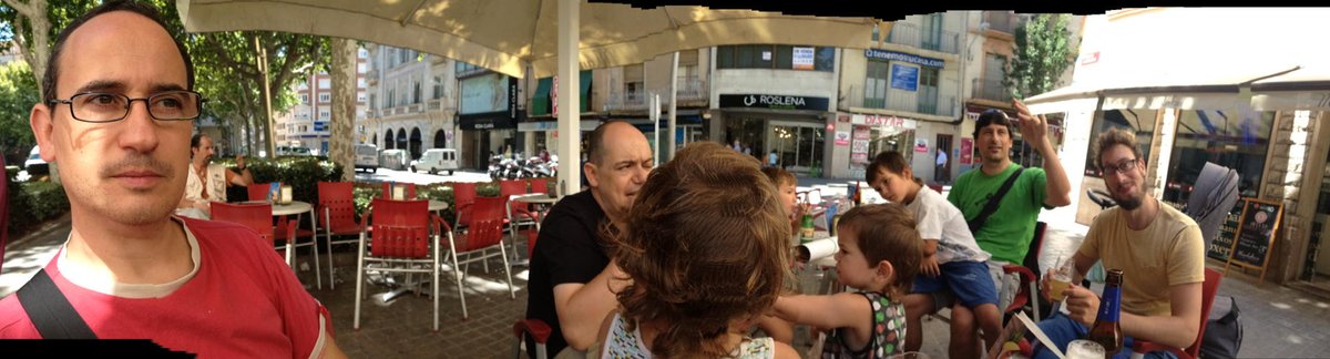 Estem assajant
Molt!...