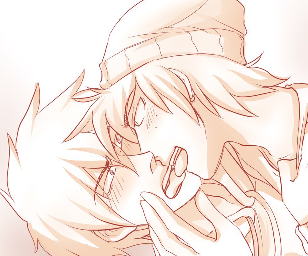 @DreamyB0bble @GayLiuWoods 

Wot

DBEBFKISOSO I DON'T SHIP HIM AND JEFF BRB LEMME MAKE THAT LIU-