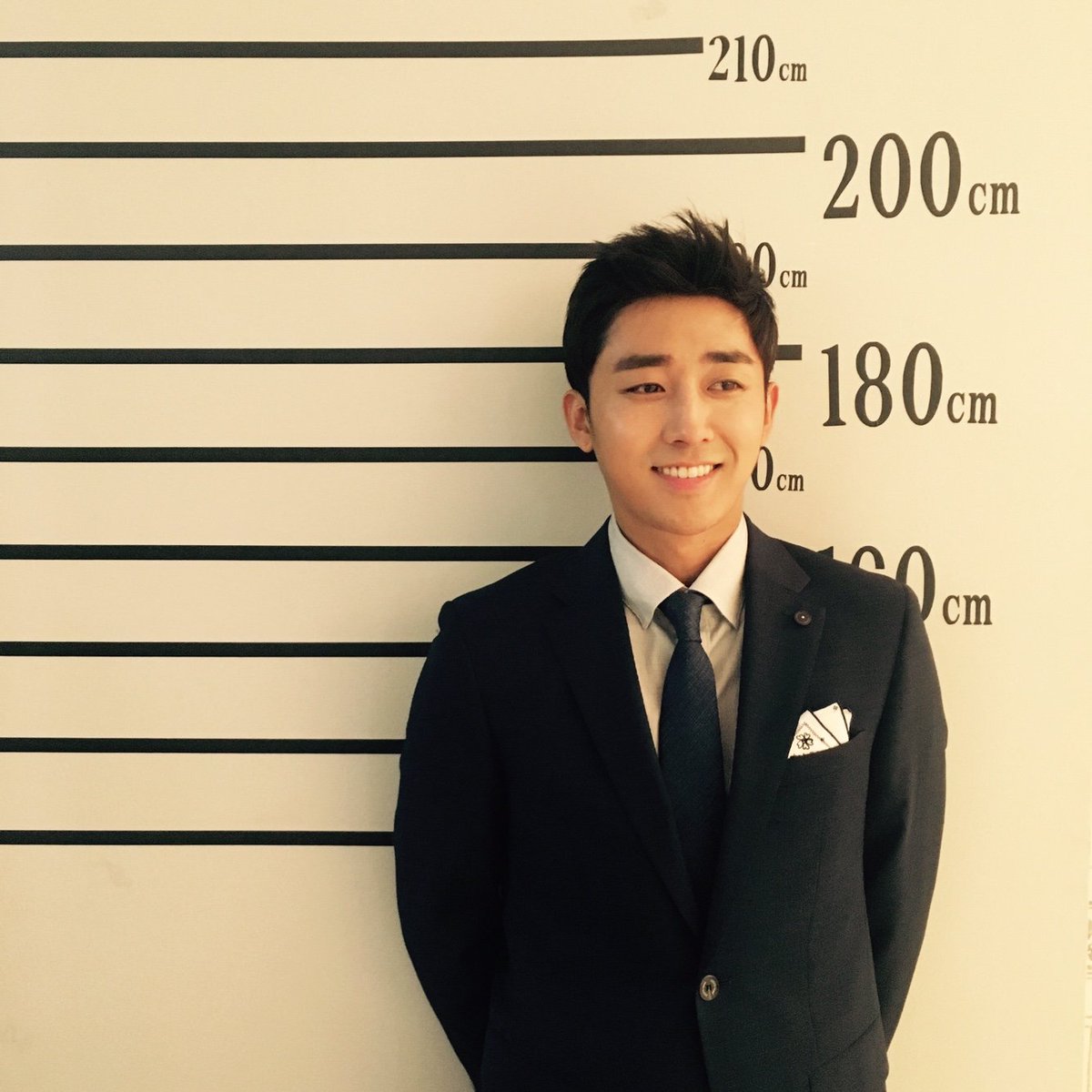 손호준 tweet media
