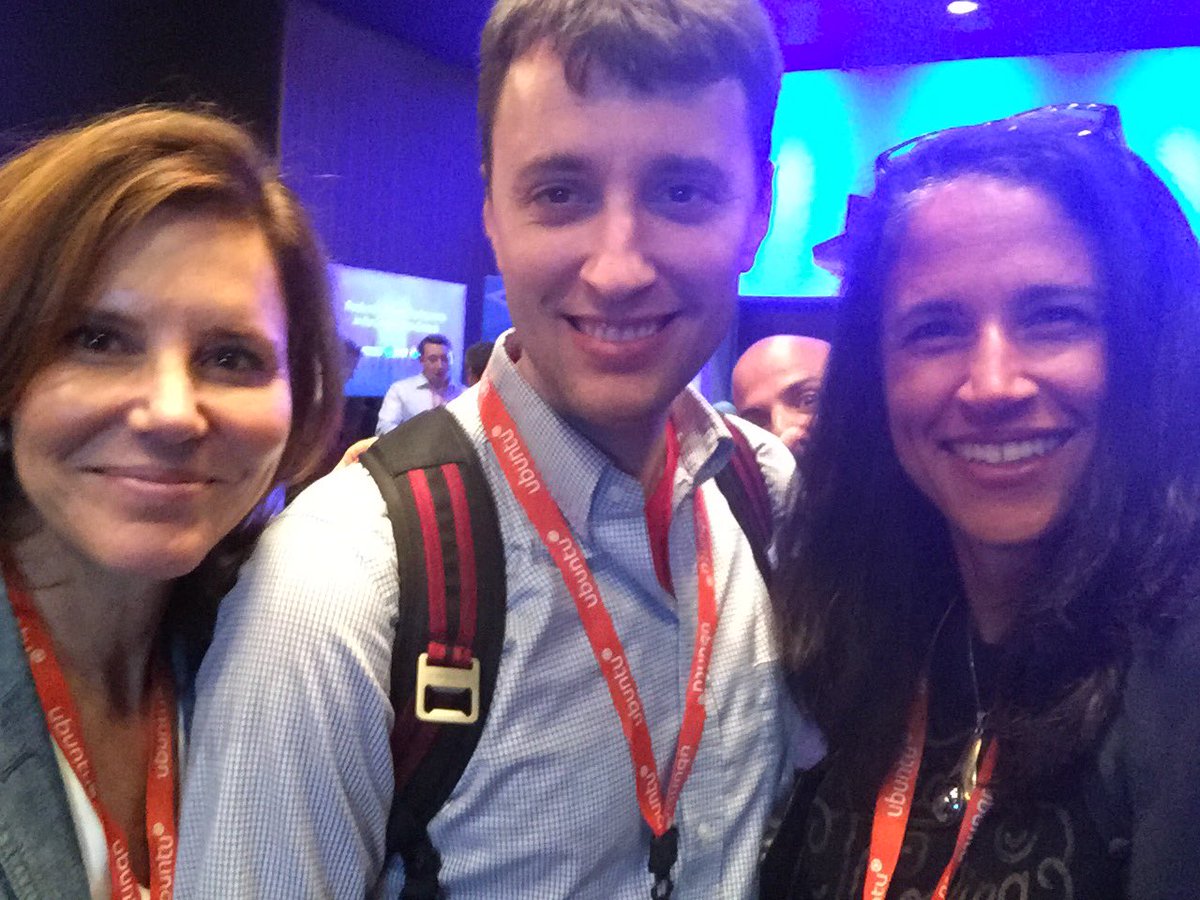SWDevAngel's tweet image. So much #openstack goodness... @notmyname @heidiscoop 😘 And one stalker! 😳😱🙄 @GARY805 #OpenStackEast