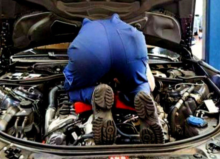 GVSHollywood's tweet photo. 13 #Auto #Brands That Mechanics Wish You Would #SteerClearOf (via @OdometerCars): https://t.co/la3FU3gC2k https://t.co/LpONFip8fk