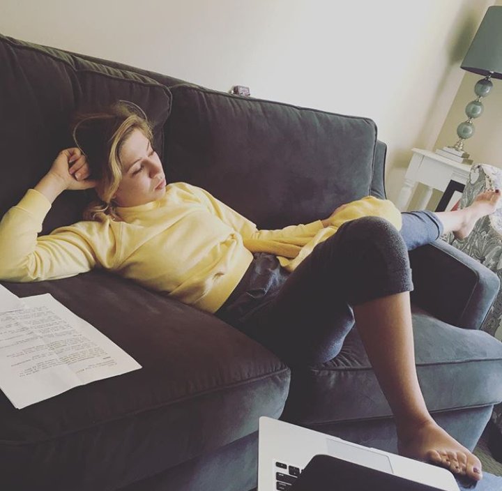 Mondays be like... 😴