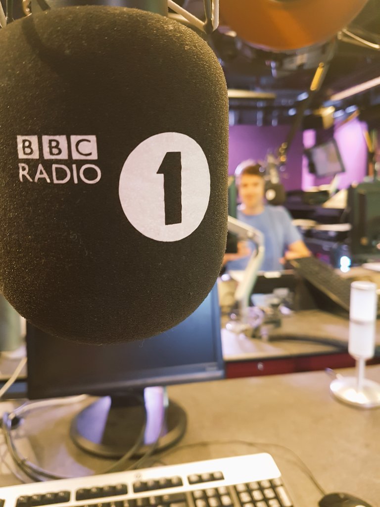 Helenglovergb's tweet photo. Freaking loved being on @BBCR1 thank you @gregjames !!! https://t.co/VbSRm1oG3y