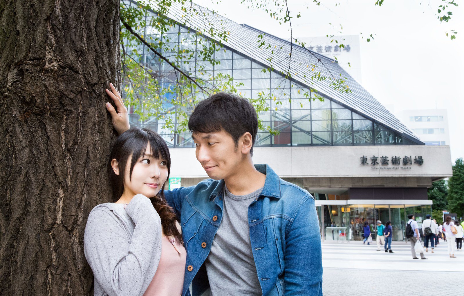 大川竜弥 フリー素材 ぱくたそトップページにある 日替わりランダムフリー素材 がおもしろい 懐かしいフリー素材 を発掘することができます これは2年前に撮影した木ドンフリー素材 壁ドンならわかるけど 木ドンって T Co Djjgdl8jer