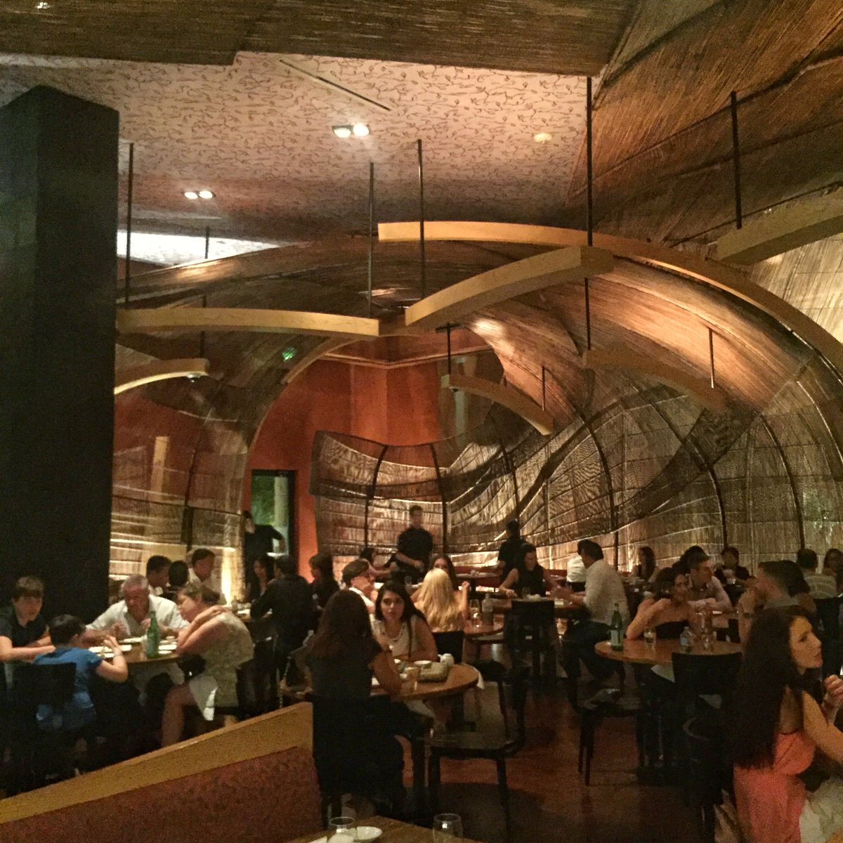 Delicious end of week dinner <a href="/nobudubai/">Nobu Atlantis Dubai</a> 🙌 Call 04-4262626 for reservations! Happy #weekend from #TheAtlantisLife