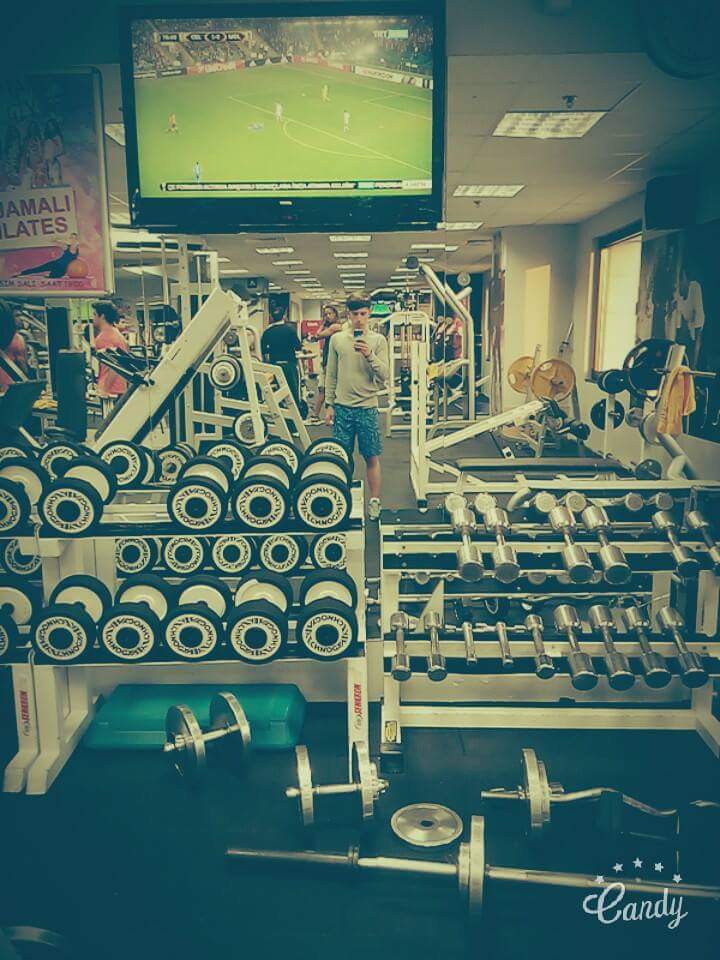 Sporsuz olmaz sjsjsj👎💪😎