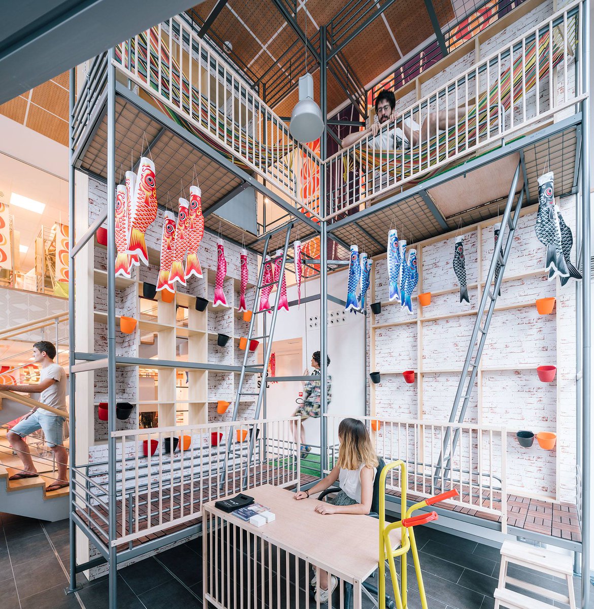 ZINC SHOWER tweet media