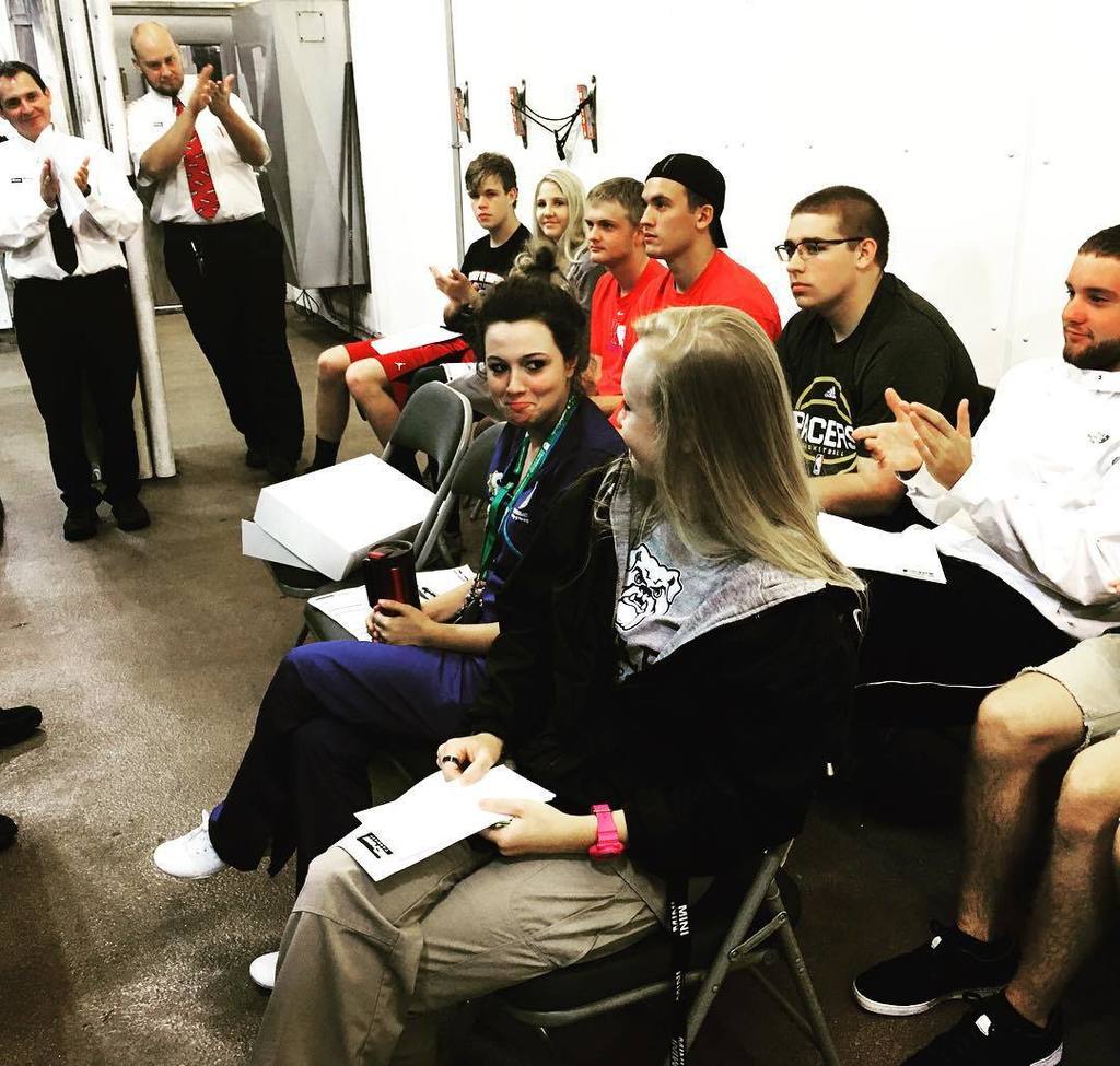 crew_recruiter's tweet photo. Team meeting this morning at our Crew in Greenwood! Two of our outstanding associates (the… https://t.co/Bax4PhyC05 https://t.co/FUzuQCsjSt