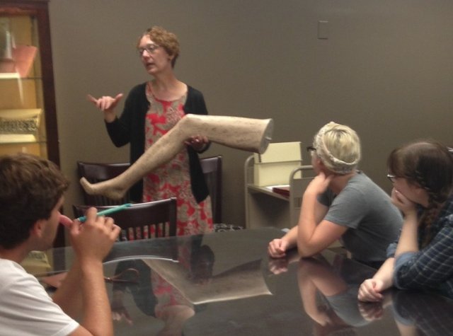 luma_project's tweet photo. Teaching the youth about primary sources w this autographed mannequin leg donated by @SlintOfficial @UL_Honors https://t.co/LVYGwNXCjX