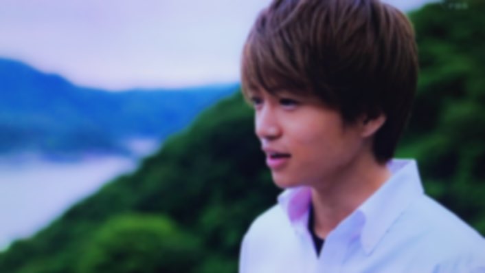 love_____him's tweet photo. こんなにも苦しいなら、
忘れてしまいたいと何度も思った。

でもね、叶わないと笑われても
全てを捧げられると本気で思った
唯一の人なの。

あなたとの思い出や記憶が
私を支えてくれるから。

だから、今日も私は
あなたに恋をするの。 https://t.co/9AIWSPUlaA