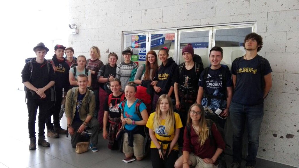 campperu's tweet photo. Our last team is leaving today! 😊🙋🏽Muchas gracias Team T'ika 🌷 #dosomethingamazing @CampsInt https://t.co/iFPaZ2h9De