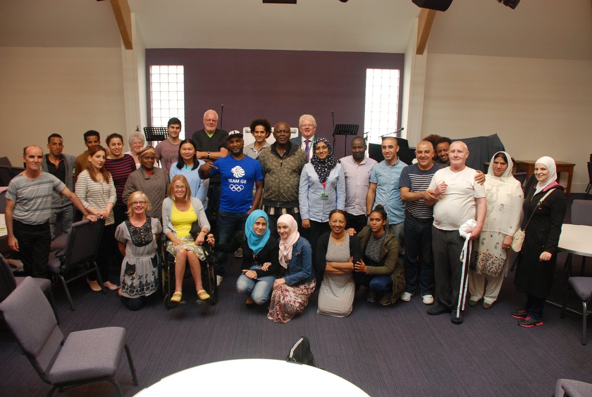 serve_scotland's tweet photo. Councillor Siddique of @GlasgowCC visits the Refugee/Asylum project at Parkhead Nazarene @parkhead_naz #serveglasgow https://t.co/BCdG0wOa8m