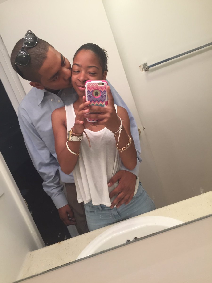BoutDatIssue317's tweet image. #forevergoals 😍😍😘