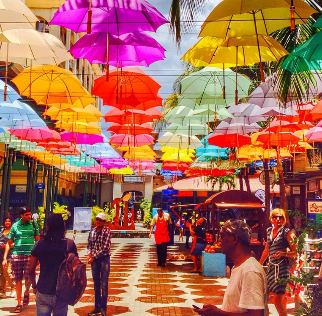 The beautiful #PortLouis #Mauritius
📷 olivier_ojod_jodun