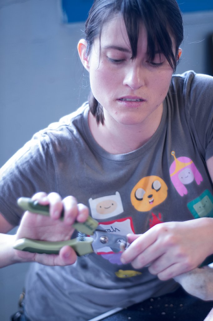 PAWTeam's tweet photo. Sarah Hendrickson grooming pets @ our most recent clinic. Sarah paid for college in SoCal with those grooming skills https://t.co/l0JJ4lgXtU