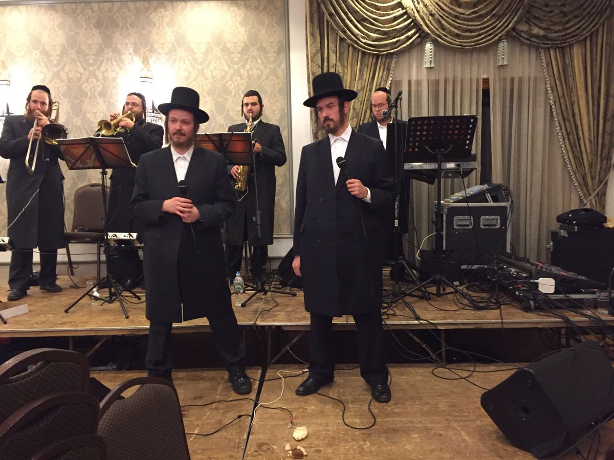 Energetic wedding last night with a crew of a pros  #ShimmyMarkowitz #ShamayaKarpen #FriedBros