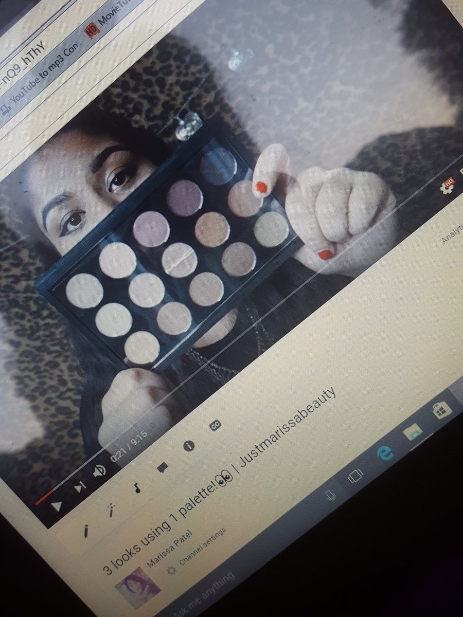 justmarissa03's tweet photo. NEW VIDEO IS LIVE! Go watch it!😘👀 3 looks using one palette💕😉 https://t.co/NGOxyzwtpw