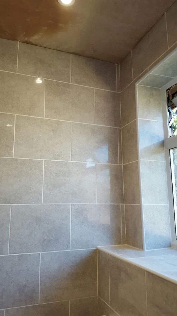 CarpentryTiling's tweet photo. Old tiles removed and new shower boarding fitted around the bath and new tiles for the rest of the bathroom 👍 https://t.co/yMx6XUo1dr