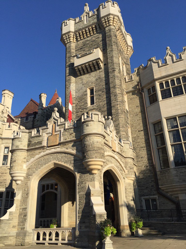 TorontoConcert's tweet image. Beautiful day for a concert.  Toronto Concert Orchestra with @maestrokerry