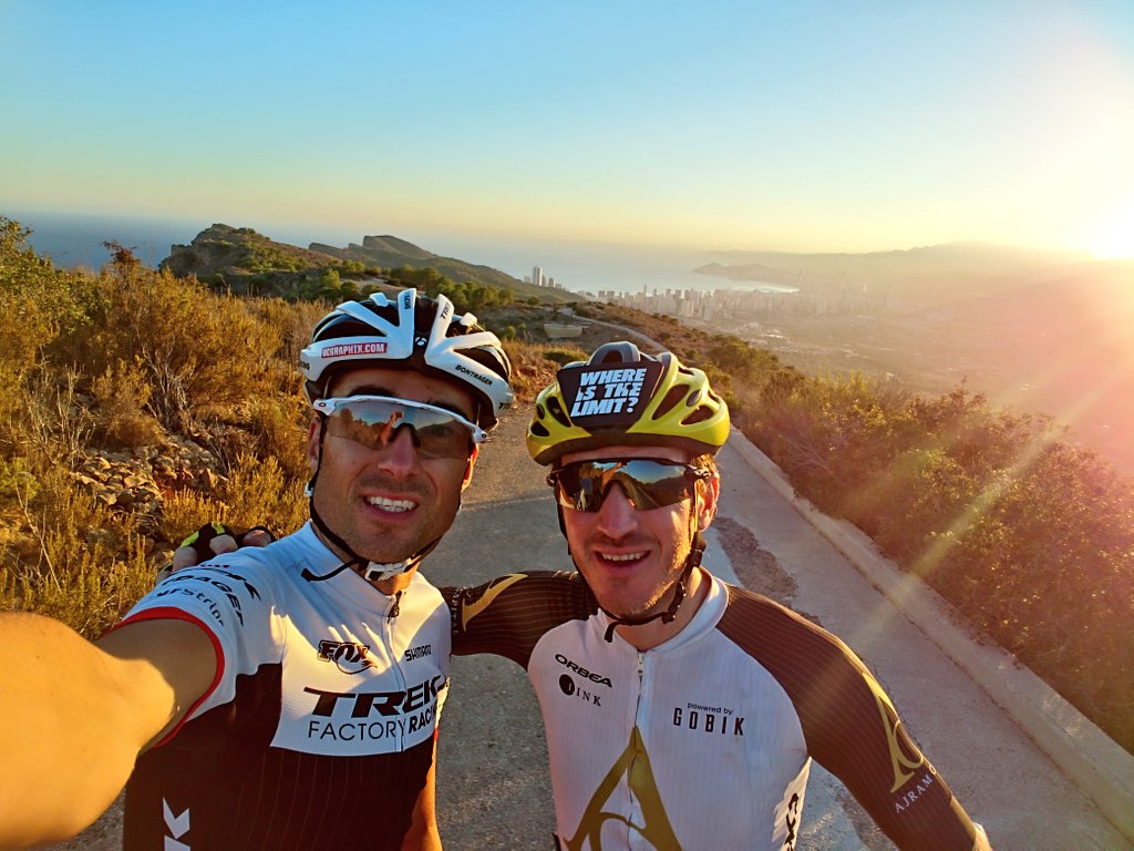 sergiomantecon's tweet photo. Disfrutando del territorio @cblancabikerace con @ibzugasti 

Enjoying @cblancabikerace views! https://t.co/hHYTMZSFnl