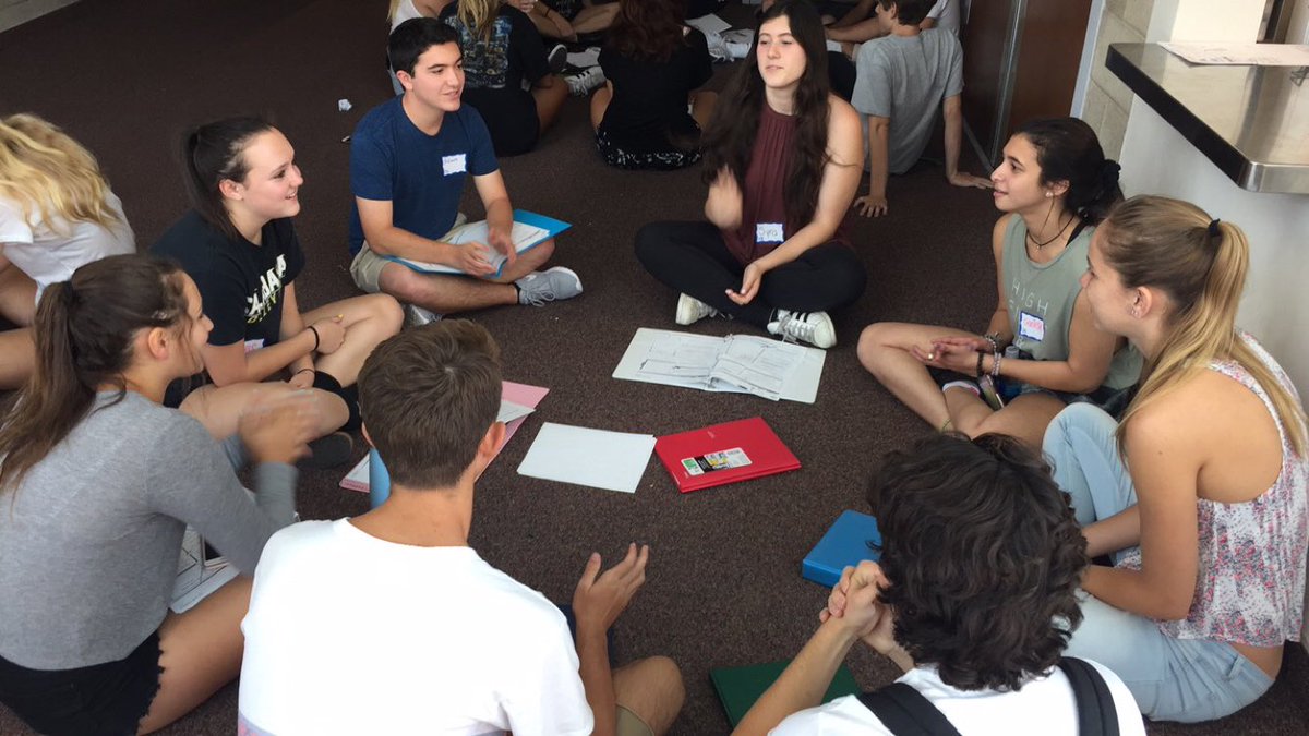 Link Crew CHS tweet media