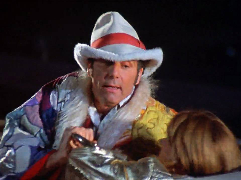 "Cool it, lady!" #TheWigMaster https://t.co/UlYWAXbcfm