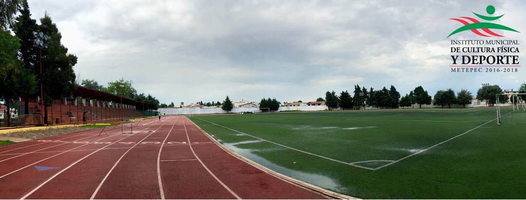 MetepecDeporte's tweet photo. En las canchas se forman grandes atletas y en las aulas grandes intelectuales #DecidePorLaEducación https://t.co/loE0Bxh2Rw