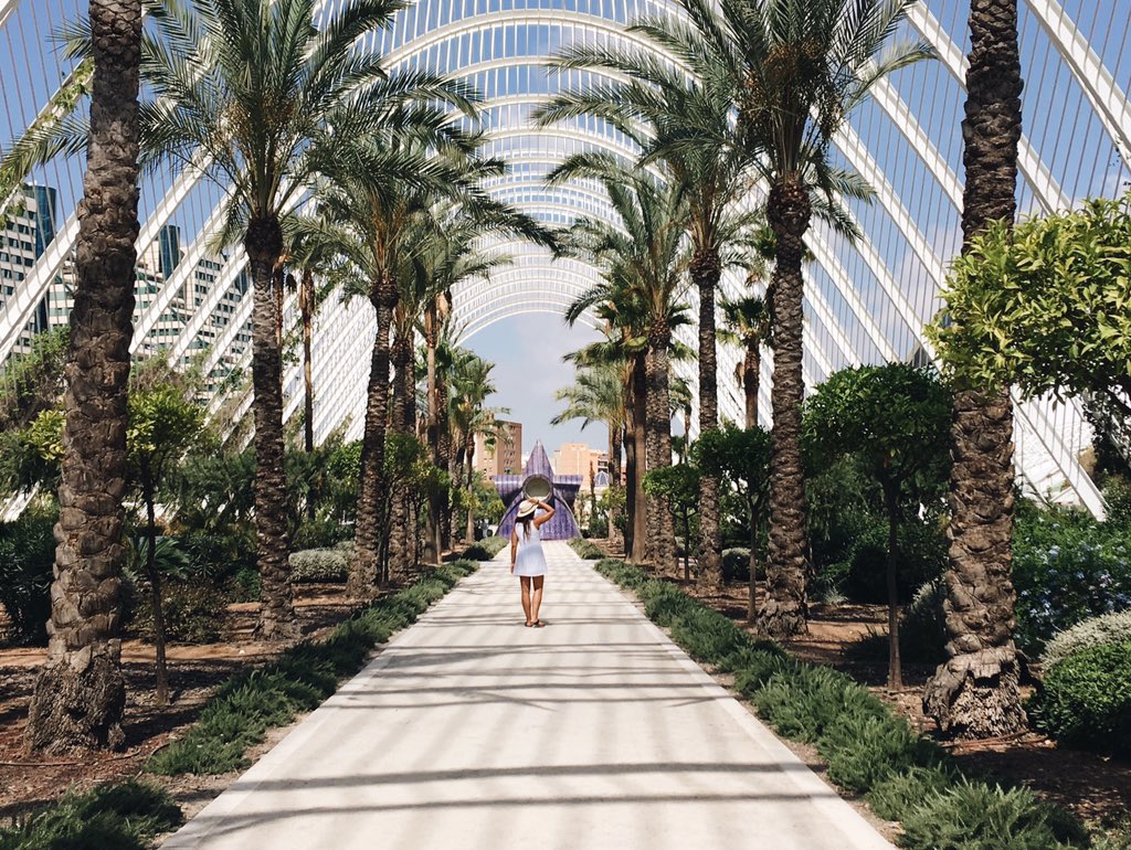 iLoveMarche's tweet photo. Primo giorno a #Valencia dedicato alla Città delle Arti e delle Scienze progettata da Calatrava, da vedere! #Spagna https://t.co/iRe5JFZ6nw