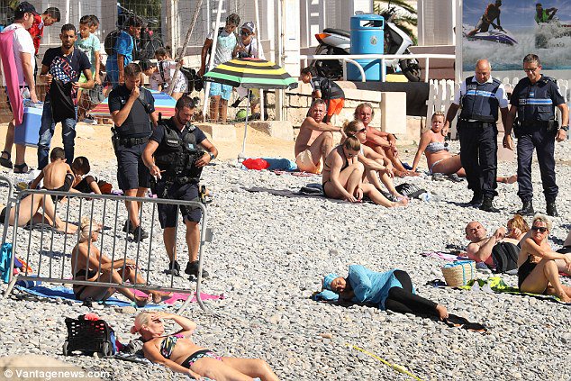 s_assbague's tweet image. In France, police officers unclothing a woman in #Cannes...horrible.

Shame.
Shame.
Shame.