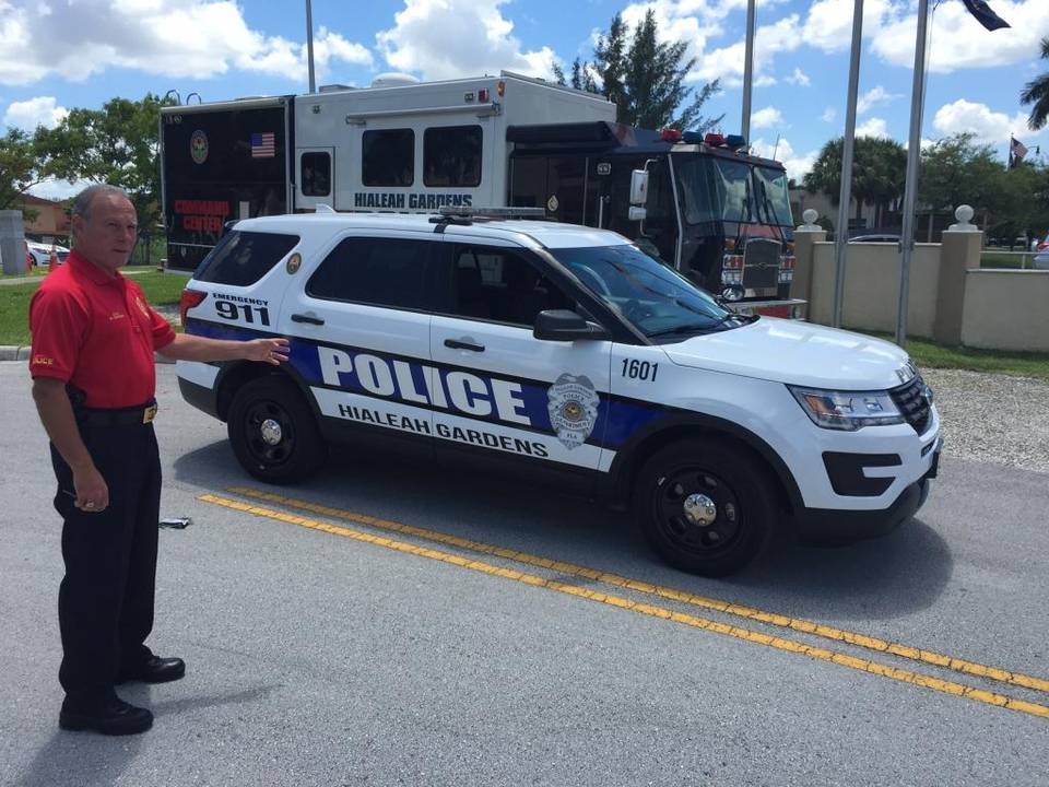 Policía de Hialeah Gardens arrendará patrullas kikeflor Miami el
