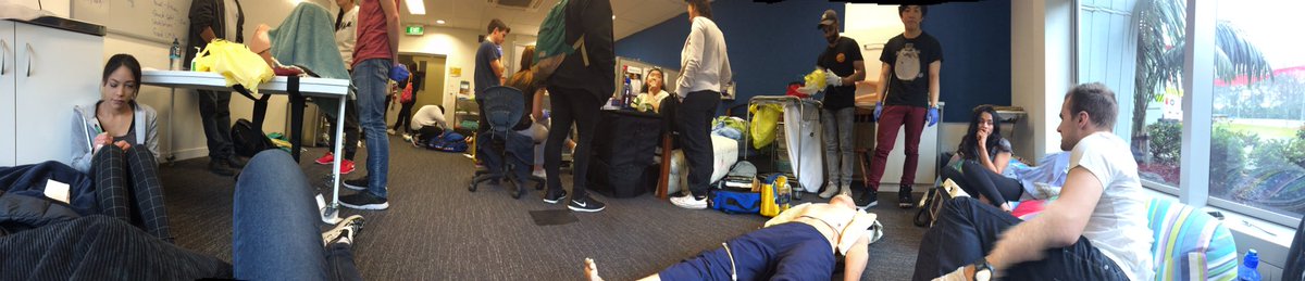 Baby_Paramedic's tweet photo. So many future paramedics such little space #OSCEpractice https://t.co/VZGciakBkQ