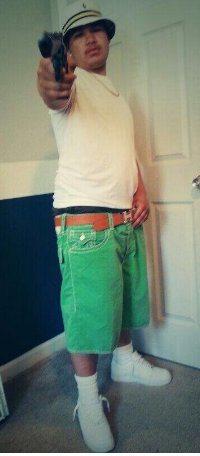 MacArthurRoast's tweet photo. @danielr214 This dude really loves showing off his BB guns Lmfao!! https://t.co/oUkRf6VJyu