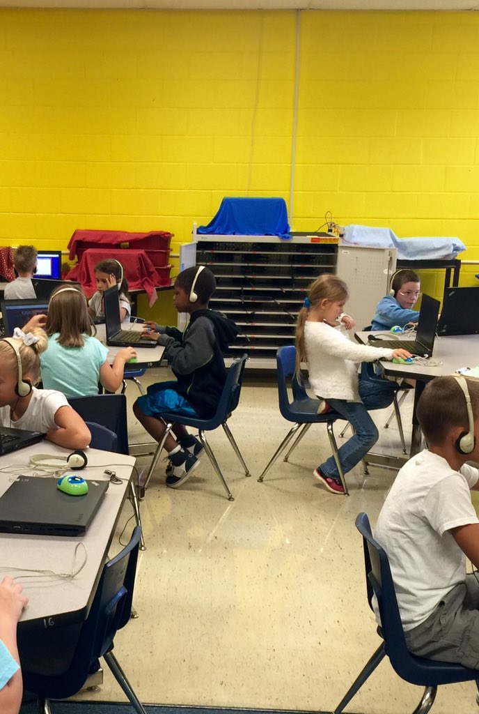Third graders mastering computer skills <a href="/M_E_S_Tigers/">Marshall Elementary</a> <a href="/MarshallCoSch/">Marshall County Schools</a>