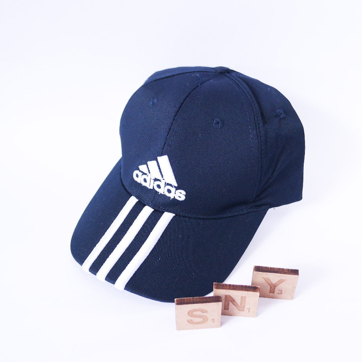 _SonyaShop's tweet image. Ready stock baseball cap adidas 30rb. Harga belum ongkir.