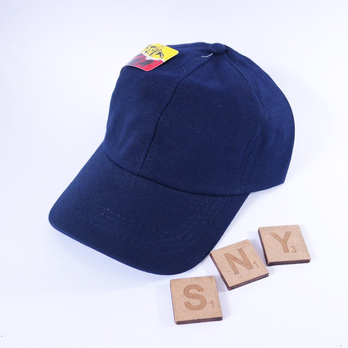 _SonyaShop's tweet image. Ready stock baseball cap polos 25rb. Bahan twill. Harga belum ongkir.