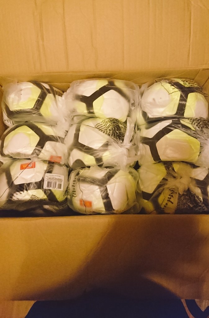 Brand new Nike footballs thanks to <a href="/NikePartner/">Nike Partner Club</a> #qualitygear #Nike