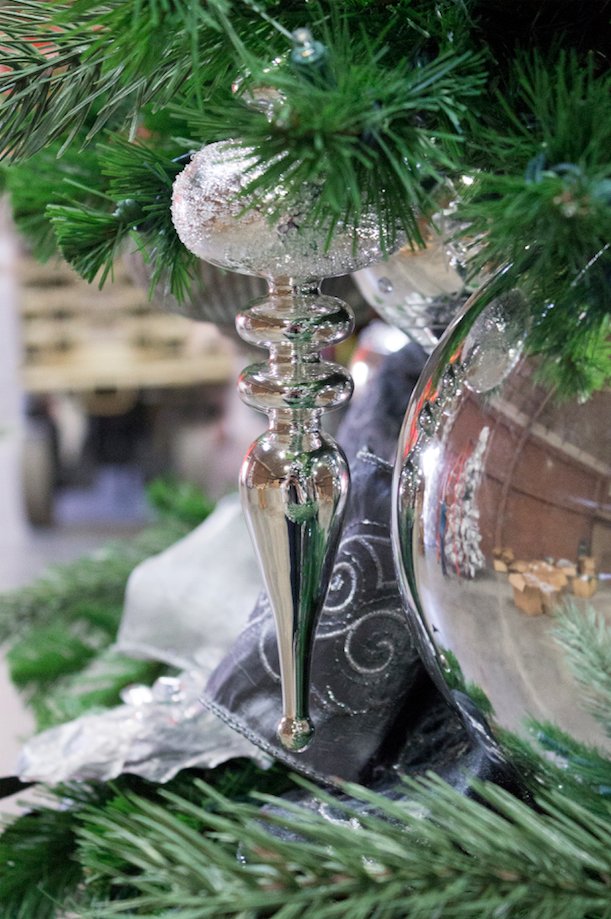 Join us at our Holiday Showroom Open House Event tomorrow anytime between 8am - 5pm! #AGDisplays