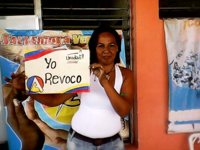 williamvillan12's tweet photo. Para terminar las colas del hambre, la miseria, la inseguridad y este nefasto gobierno #YoRevoco @AvanzadaPTorres https://t.co/1bt5UEUush