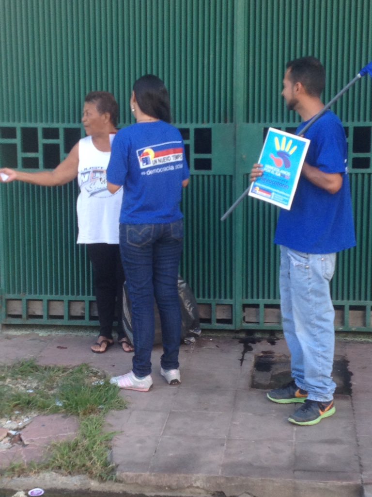 ReguloLugo's tweet photo. En @UNTMiguelPena estamos dispuestos a que cambie Venezuela, merecemos un mejor gobierno #RevocatorioYCambio https://t.co/OWgaNfXZQy
