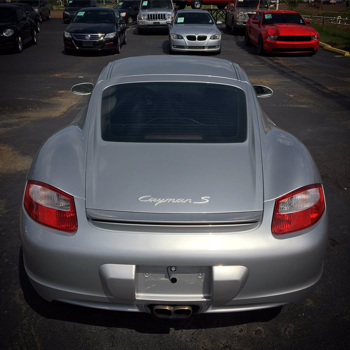 LaredoQualityM's tweet photo. Amazing! #Porsche #CaymanS snap it from #QualityMotors #Laredo #PreOwned #Quality #Auto #Car https://t.co/IBslaTUaBo https://t.co/NViSg45IQF
