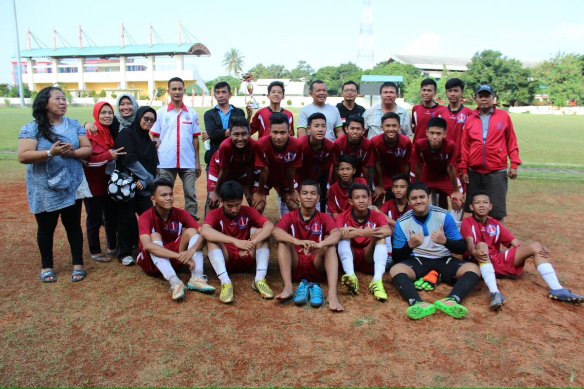 Reza_Awesome's tweet photo. Alhamdulillah PERSIJA BARAT JUARA 2 LIGA PELAJAR PIALA MENPORA U16 2016 ! @IMS_NET  #IMS_JUARA https://t.co/HmQzjWXGAZ