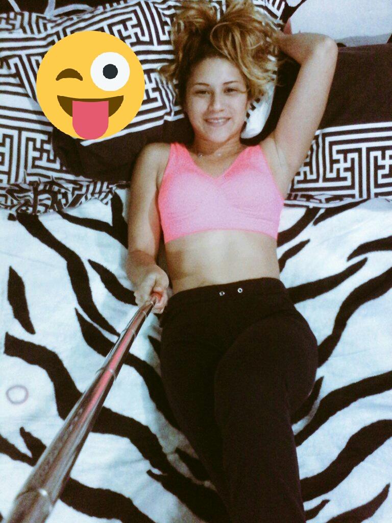 jade_marin's tweet photo. Es mejor hacerse la loca y aplaudir... https://t.co/ngcoyZcE5o