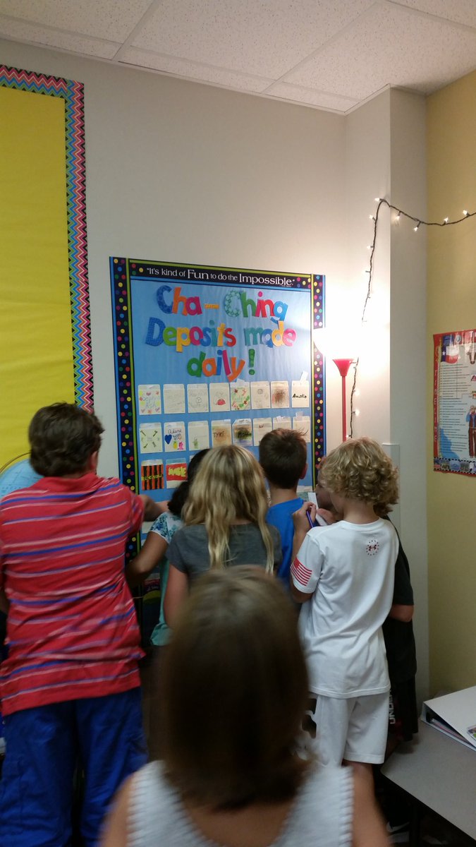 Building  relationships!  Making our daily deposits! Have you made your deposit today? <a href="/ParkwayBulldogs/">Magnolia Parkway</a>