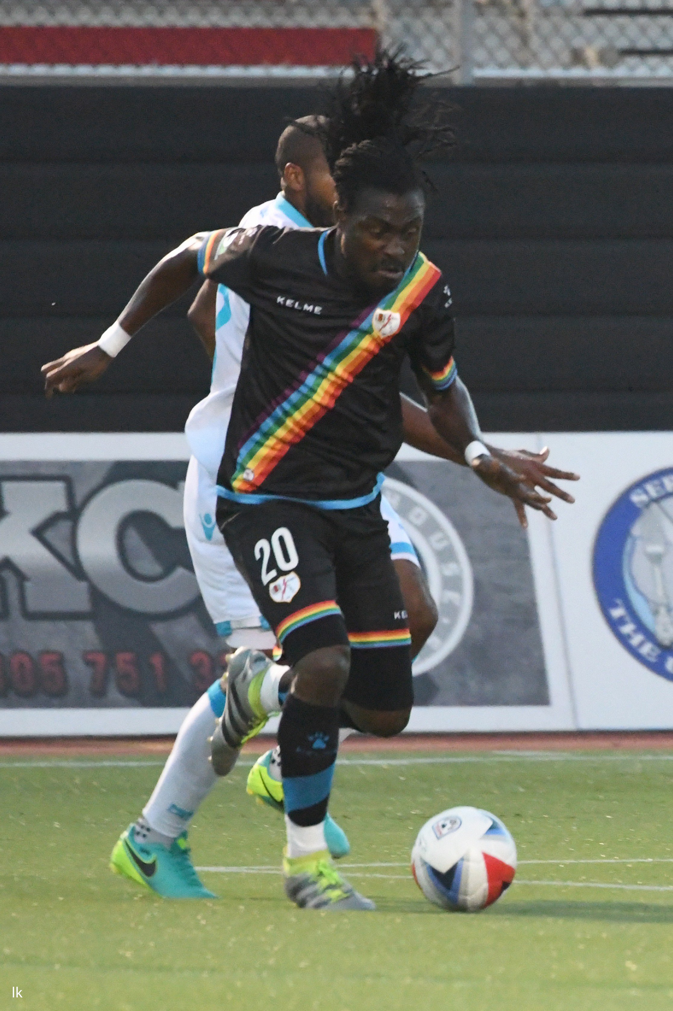 Derek boateng online