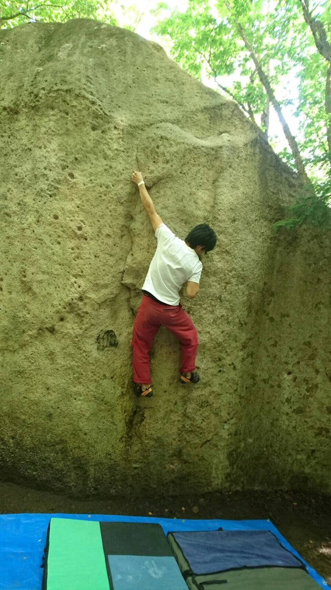 ShaAarpJun's tweet photo. 寝ずにオールで小川山まで外岩登り行って帰ってきたらさすがにすげー寝た笑 https://t.co/PFspAibLtE