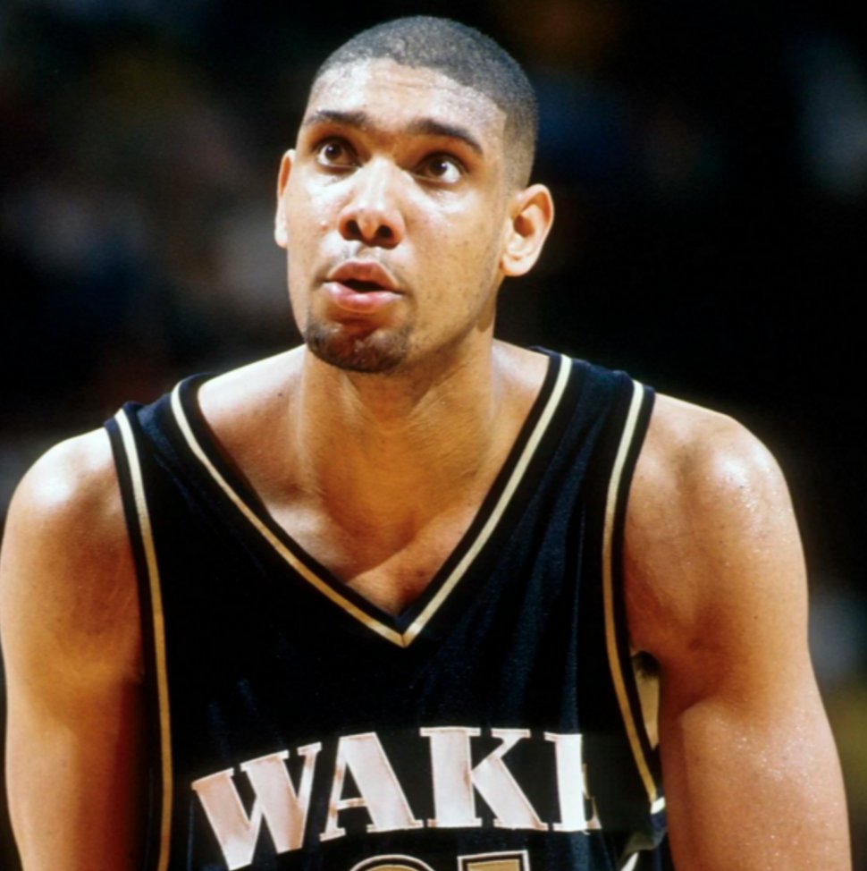 TrendingTopList's tweet photo. Top 30 College Basketball Players of All-Time

https://t.co/3OvphK4PtJ

26. Shaq
18. Duncan
  7. Bird
  3. Maravich https://t.co/oVy6NYCBAz