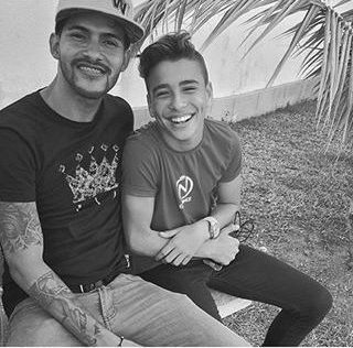 cleidygutierre2's tweet photo. Bellos los amooooo Demas<3 Ustedes son my viidaa @nelsonelprincee @DarilJimenez https://t.co/P6XmipB1Rr