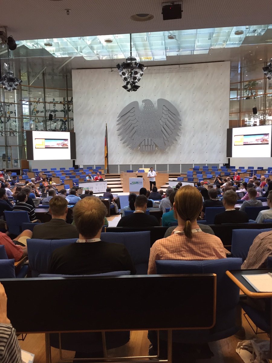 gim_intl's tweet image. Conference chair @t_adams kicks off #FOSS4G2016. Excellent venue - the former German parliament in Bonn!