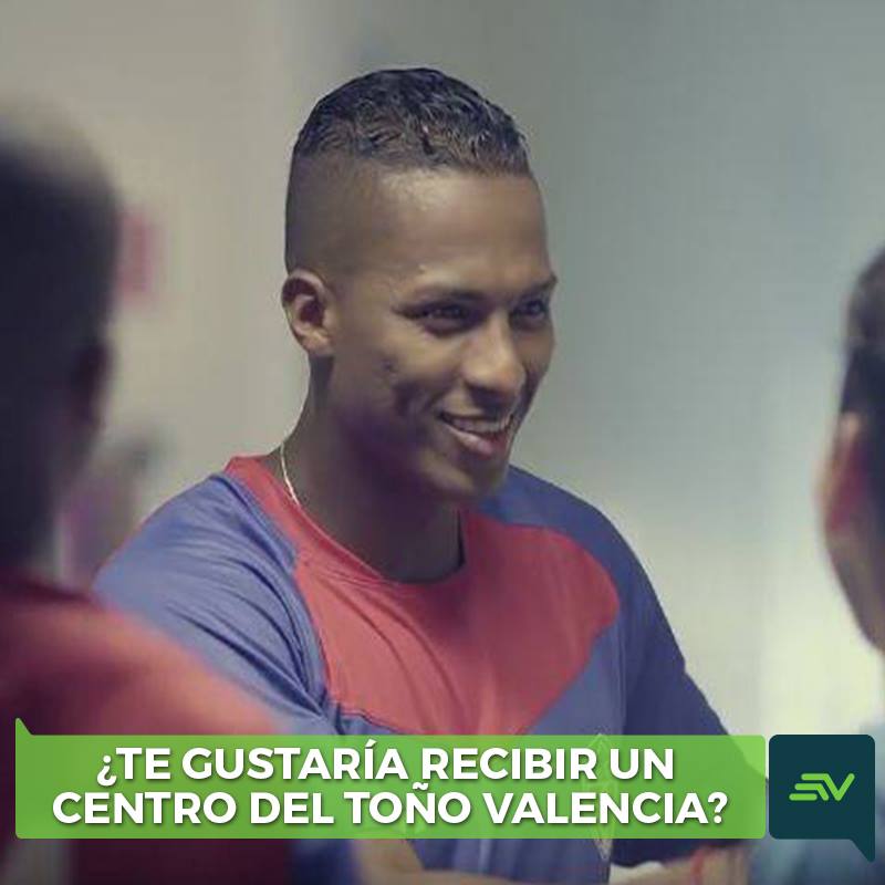 dayareyes16's tweet photo. VIDEO ¿Te gustaría recibir un centro del Toño Valencia? https://t.co/XXA9i47Y4f #virtualvalencia https://t.co/fHkjL4a5XW